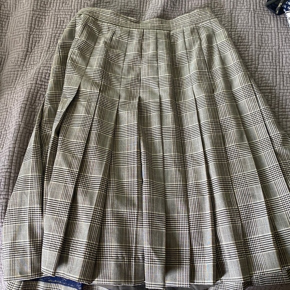 Burberry Dresses & Skirts - Vintage Burberry Pleated Skirt